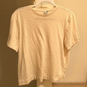 White t-shirt